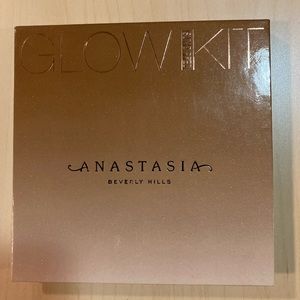 Anastasia Beverly Hills Sun Dipped Glow Kit